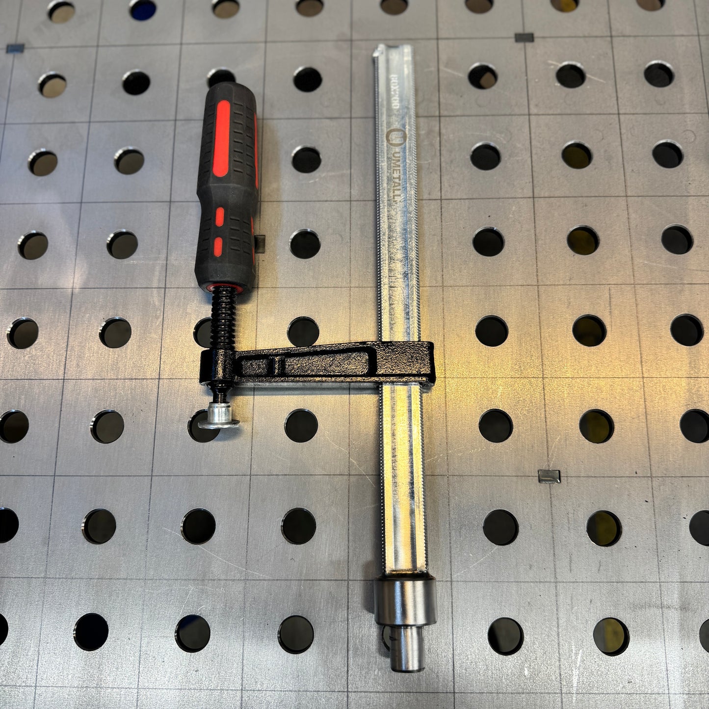 Schraubzwinge 80x300