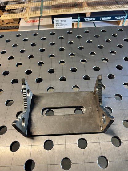 Supporto per tubi PRO 10 250x150x100 Ø28
